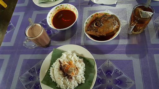 Sarapan Pagi En Marang Terbaik untuk Dihidangkan! 1 Nasi Dagang Warisan Cik Lah