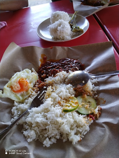Kedai Makan Lembah Bidong