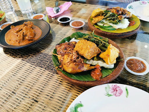 Restoran Ayam Penyet Ria