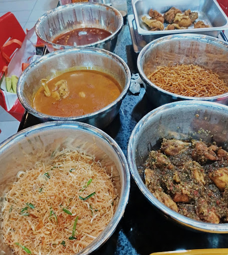 Bekal Malam (Nasi Lemak Berlauk)