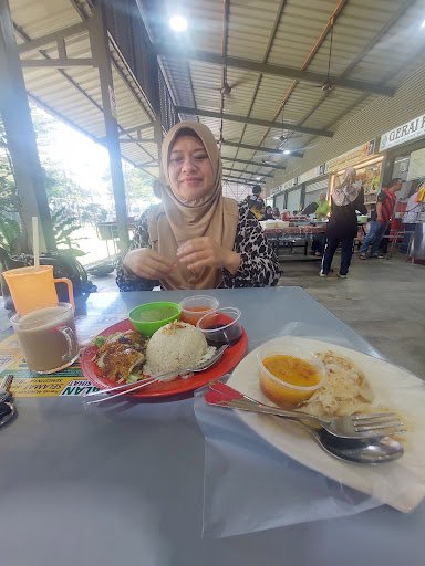 Gerai Pak Usop Medan Selera Taman Tasik Sri Serdang 1 Gerai Pak Usop Medan Selera Taman Tasik Sri Serdang