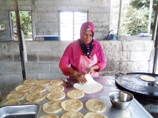 Sarapan Pagi Terbaik di Kampung Simpang Renggam 7 Warung Roti Canai Pak Jabir