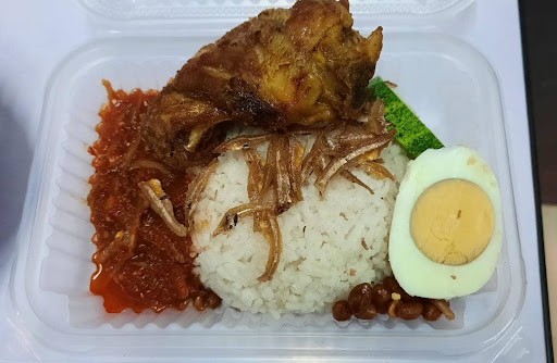 Nasi Lemak Kubur 1 Nasi Lemak Kubur