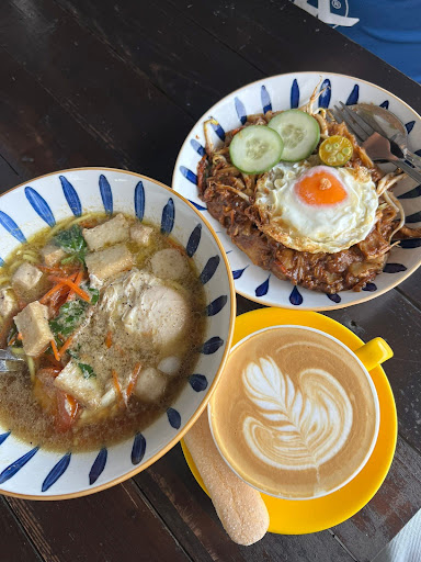 Yan Beach Cafe