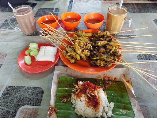 Man Sate @ Warong Cenderawasih
