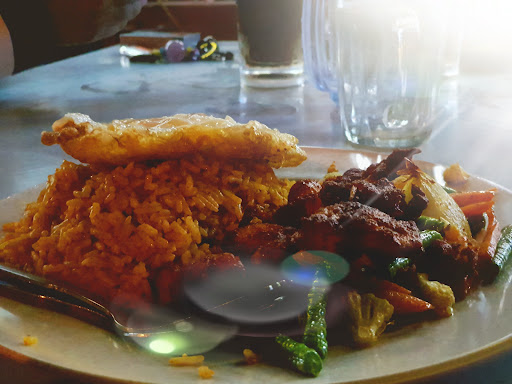 Restoran Bunga Dahlia (Taman Bintang)