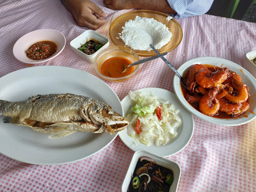 Rahmat Siakap Goreng