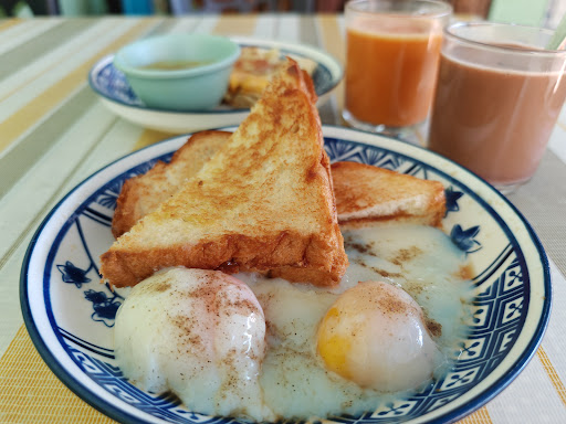 Sarapan Pagi Terbaik di Ayer Hangat 6 Roti Canai depan Klinik Kesihatan Air Hangat