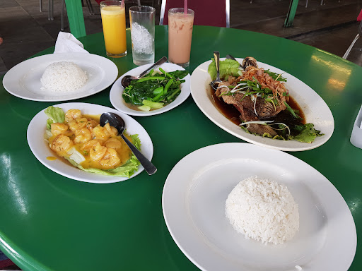 Lapan Kati Seafood Restaurant