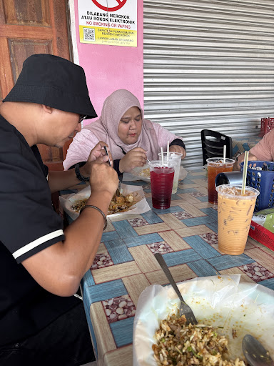 Kedai Nasi Belauk Kak Long